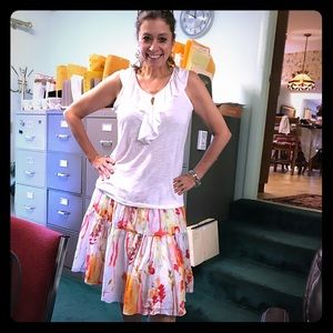 Patterned skirt knee length. Dancing or work.